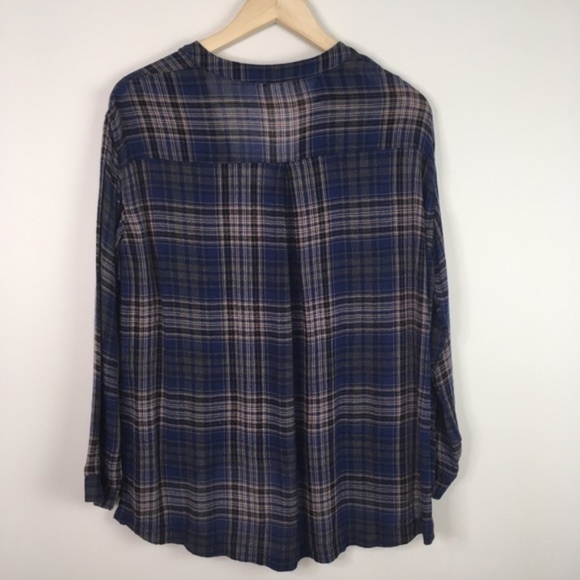 Lush Light Plaid Popover Oversized Shirt - Picture 5 of 7